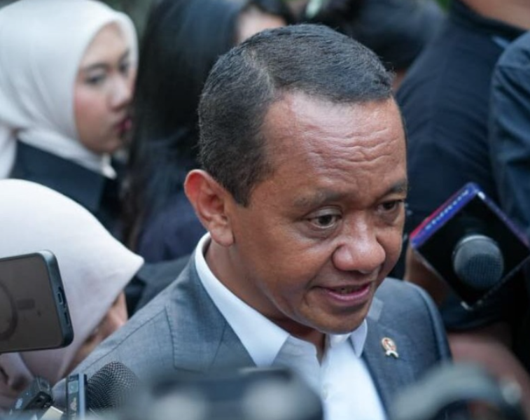 Bahlil Ungkap Penyebab Listrik Batam Padam Karena Petir